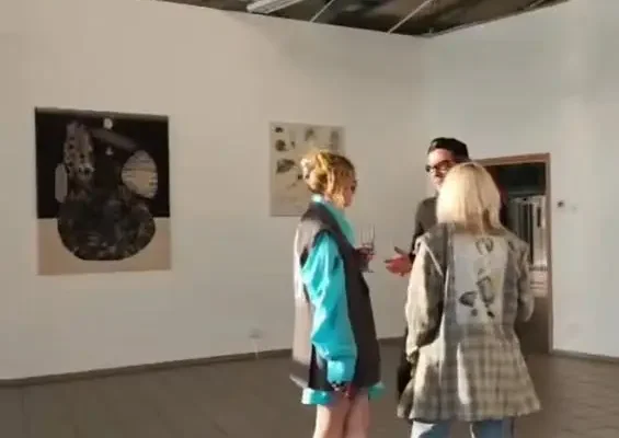 Wystawa „W NAS JEST LAS” w Galerii ARTPORT – sztuka Slow Painting na lotnisku