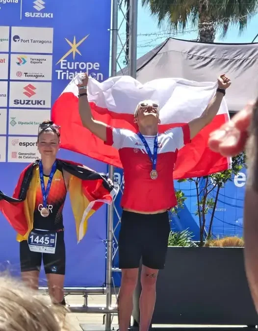 Strażak z Rawy Mazowieckiej z brązowym medalem Mistrzostw Europy w Triathlonie