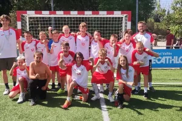 UKS Anilana Łódź awansuje do fazy pucharowej turnieju w Granollers