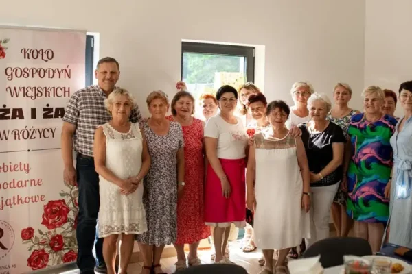 Seniorzy z Różycy bawili się na drugim spotkaniu „Danie Wspólnych Chwil”
