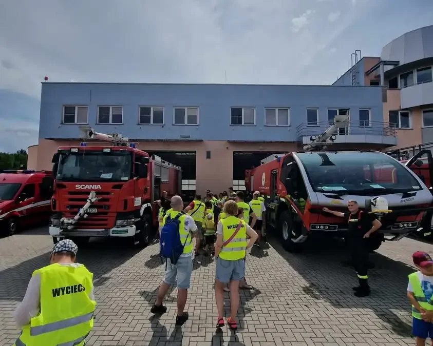 603 osoby na 603. urodziny Łodzi – bezpłatne wycieczki po lotnisku