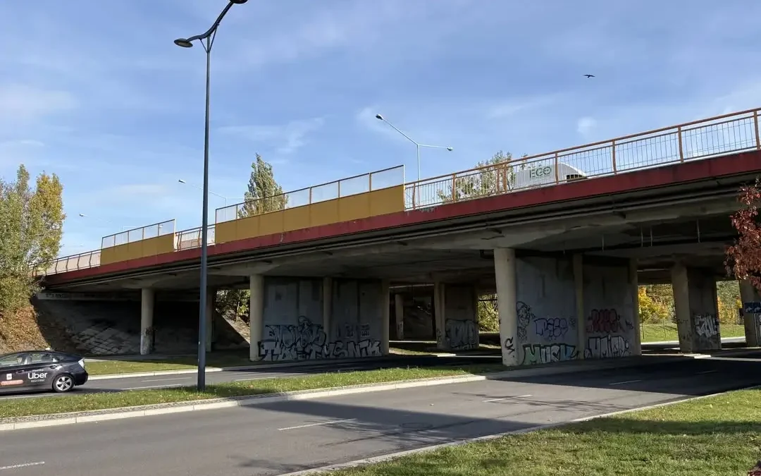 Opóźnienie budowy trasy tramwajowej w Nowym Centrum Łodzi – KIO nakazuje ponowną analizę ofert