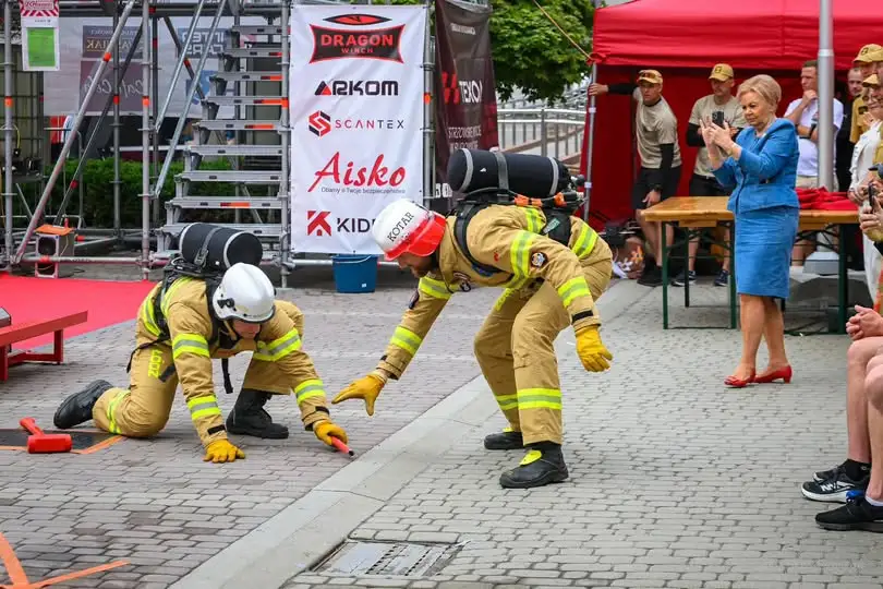 Team Łódzkie z workiem medali z Mistrzostw Polski Najtwardszego Strażaka
