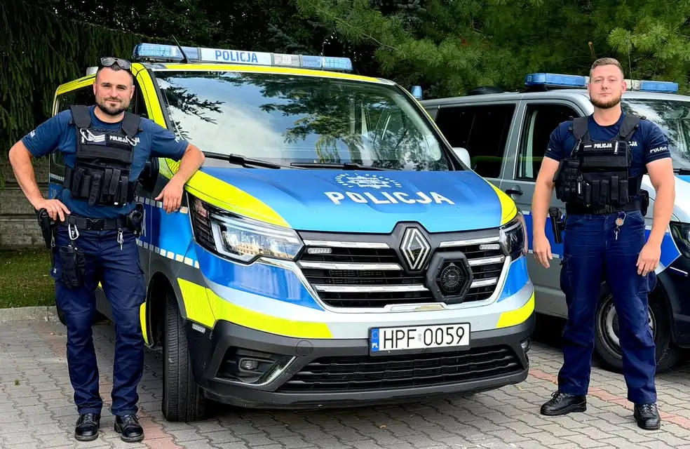Policjanci z Radomska uratowali mężczyznę chorego na cukrzycę podczas imprezy w Kamieńsku