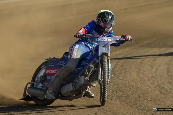 Żużlowa środa w Moto Arena Łódź: treningowe zawody DMPJ z udziałem czterech drużyn