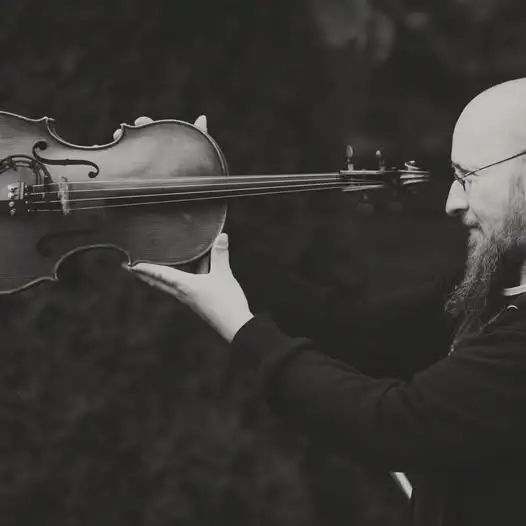 Respiro Musica: cykl plenerowych koncertów przy tężniach w Łodzi