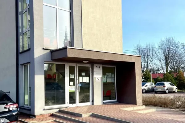 Płatne konsultacje specjalistyczne w SPZOZ w Kurowicach – sierpień i wrzesień 2026