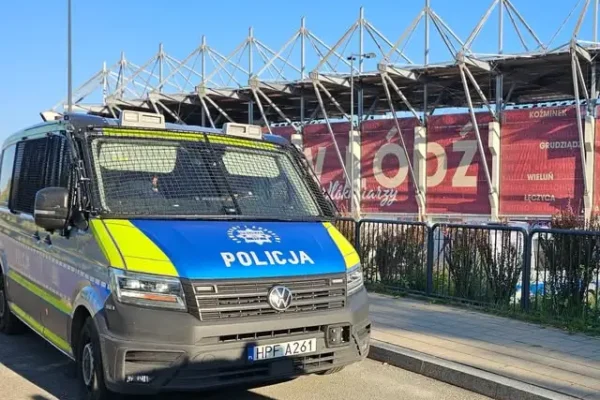 Widzew Łódź kontra Korona Kielce: bezpieczeństwo na stadionie pod lupą służb