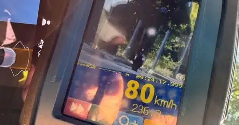 80 km/h na hulajnodze w Rzgowie. 24-latek odpowie przed sądem