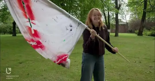 Park Pałacu Biedermanna w Łodzi: sztuka i nauka w koronach drzew