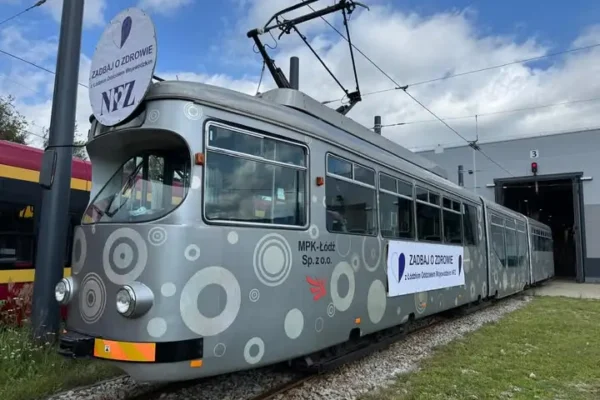 Przystanek Zdrowia w Łodzi: bezpłatne konsultacje i badania na rynku Manufaktury
