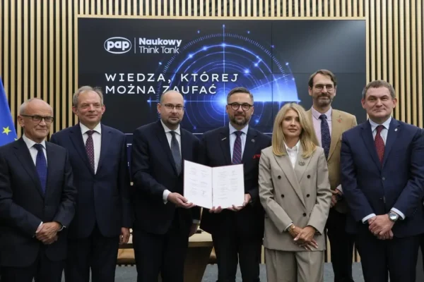 Naukowy Think Tank PAP – Uniwersytet Łódzki dołącza do inicjatywy