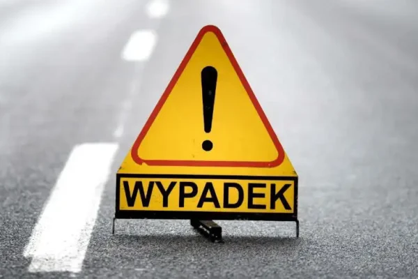 DK 83 zablokowana po wypadku w Biskupicach. Policja podaje objazdy