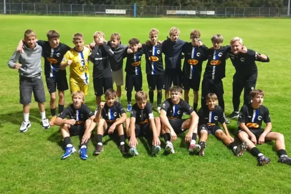 Młodzicy AKS SMS Łódź gromią Zjednoczonych Stryków 5:1 w B2 LO