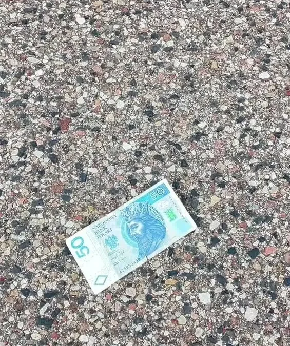 Za kwiaty dziękujemy – podziękuj komisji i pomóż dzieciom