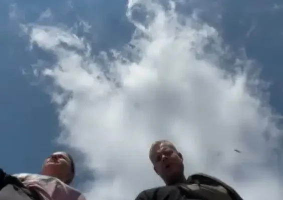 Transmisja z mocnym techno trio już w piątek