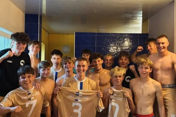 AKS SMS II Łódź wygrywa z Iskrą Dobroń 3:0