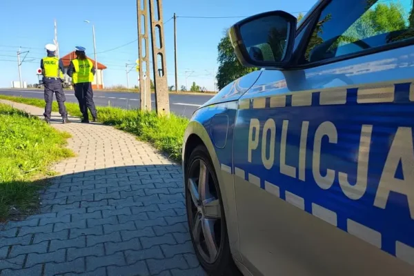 Ponad 200 niebezpiecznych zachowań na przejazdach kolejowych w Łódzkiem